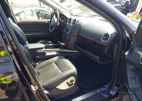 2007 Mercedes-Benz Gl 450 4Matic z USA, uszkodzony, nr VIN 4JGBF71EX7A233989